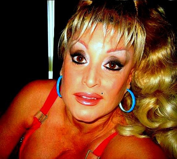 ARAMIS FUSTER ¨LA BRUJA¨