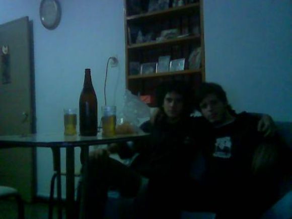 Cerveza, pororó quemado, amigos... Que más?