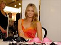 Jennifer Hawkins,Miss Universo 2004