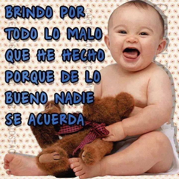 Niño brindis