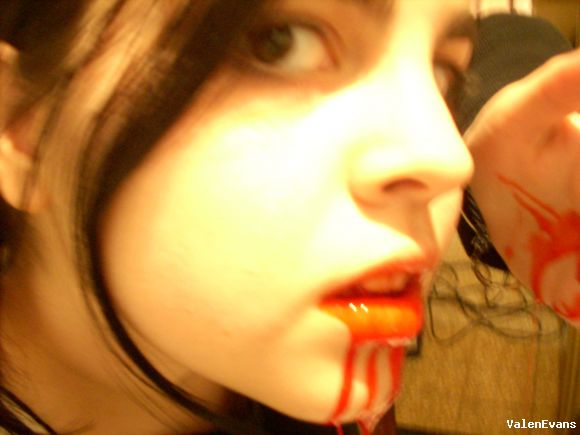 Blood (L)