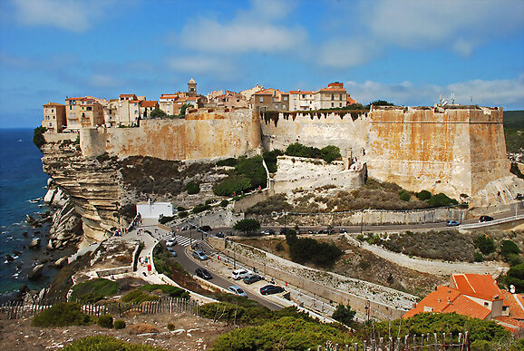 Destinos Mediterráneos: Bonifacio