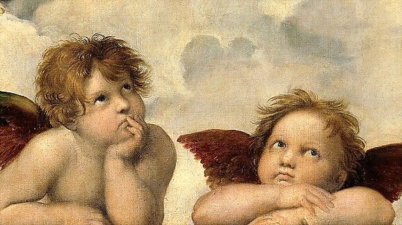 ¿Qué miran estos angelitos?