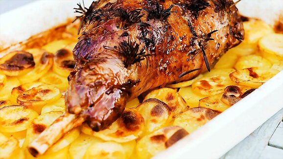 Paletilla de cordero al horno