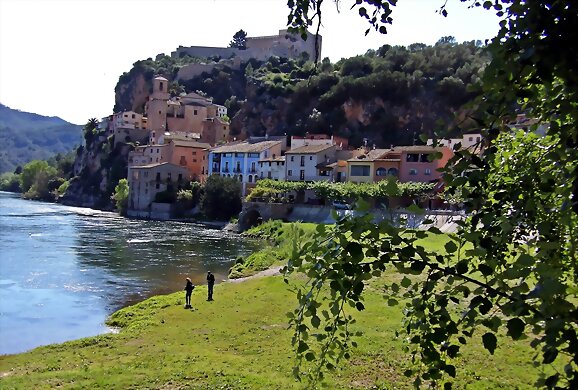 Miravet