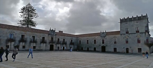CAMBADOS, CAPITAL DEL VINO ALBARIÑO