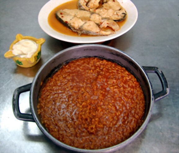 Degustar un buen caldero