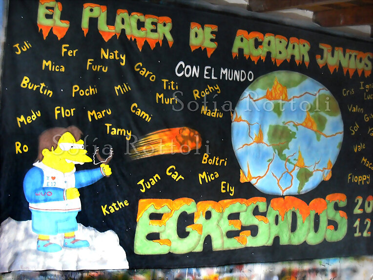 Bandera de Egresados 2012 Nelson rompe la Tierra