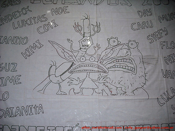Bandera de egresados: Hay mounstruos