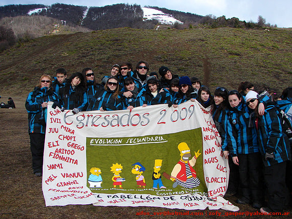 Flor y los chicos de colegio "San Vicente de Paul"
