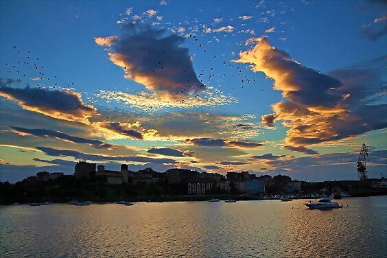Viernes ...atardecer en mi pueblo...Feliz día!!!!