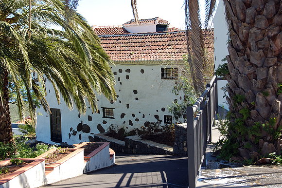 CASA LUJAN