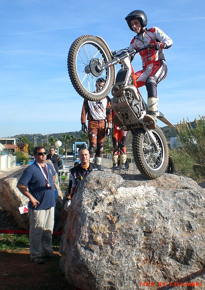 VICTOR PALOMARES
