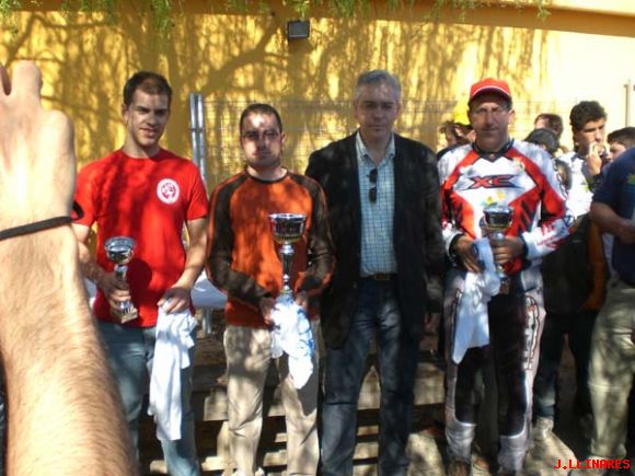 aficionados amarillo