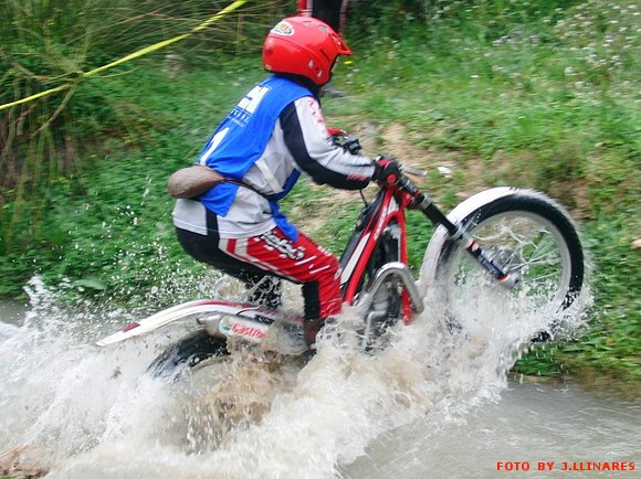 AGUA, MUCHA AGUA