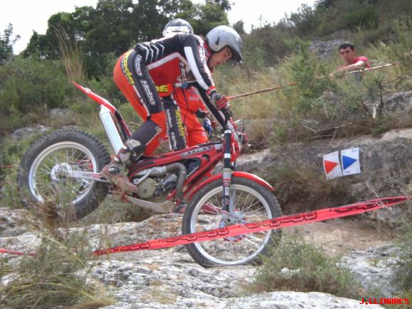 HECTOR MOLIA