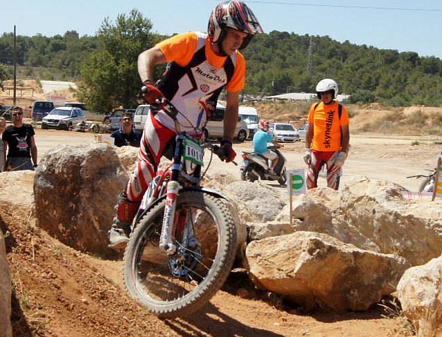 HOY EN NUESTRO FOTOLOG, LAS 5 FOTOS DE AURY
