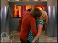 Beso Zac y Ashley