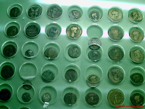 Monedas encontradas por Osuna