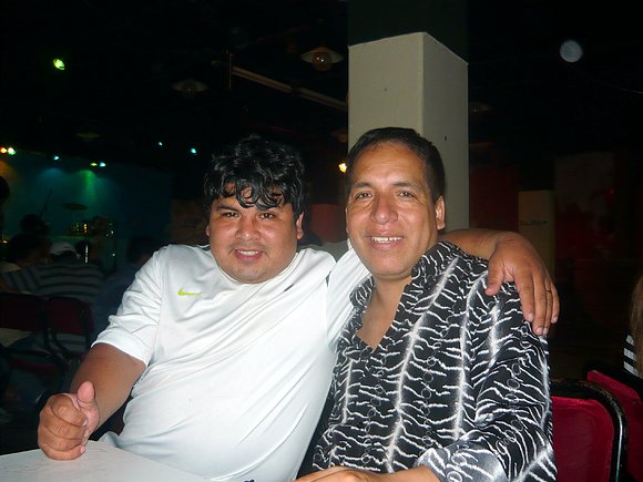 CUCHI PRODUCCIONES CON VICTOR GUZMAN EN ARGENTINA