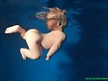 Zena Holloway is a professional specialized in und
