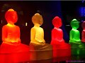 A volta dos pinguins de geladeira: kitsch