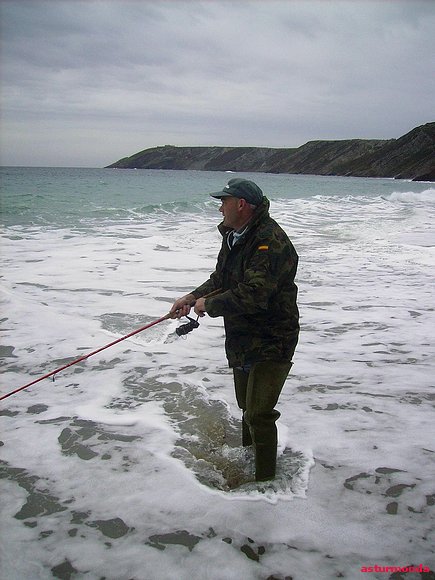 CACEANDO EN LA CALA DE LOS MOLINOS