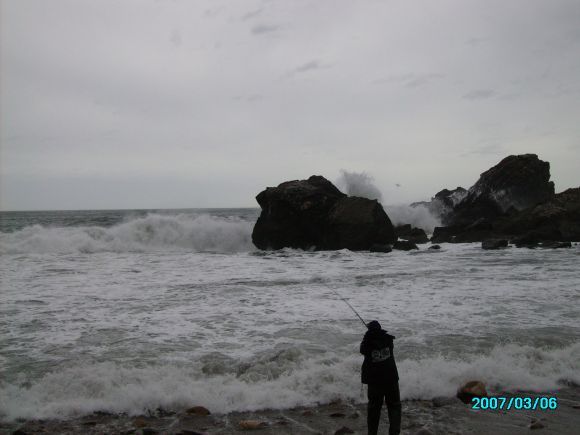 caceando en la playa del cuerno