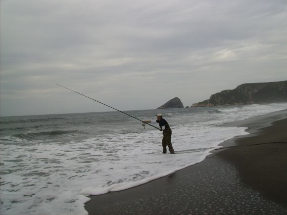 pescando en el platon de vallas