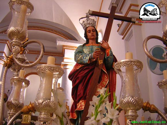 Deja tus comentarios y plegarias a Sta. Elena