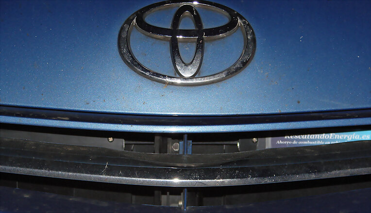 Frontal Prius 2.1G