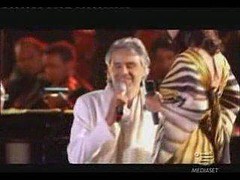 Andrea Bocelli e Laura Pausini ( live )