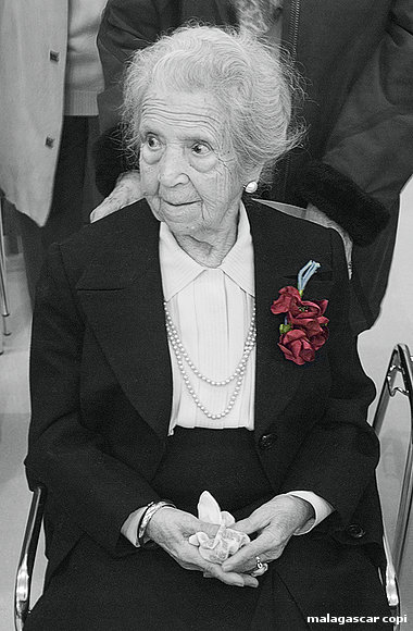 100 AÑOS