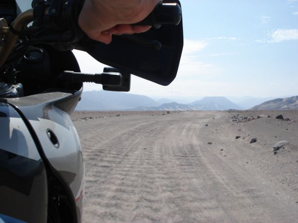RUMBO AL CEMETNERIO INCA-NASCA PERU