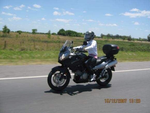 mi v strom 1000