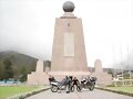 ECUADOR MITAD DEL MUNOD