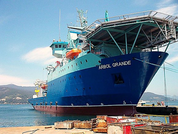 Buque multiproposito "Arbol Grande" construido en.