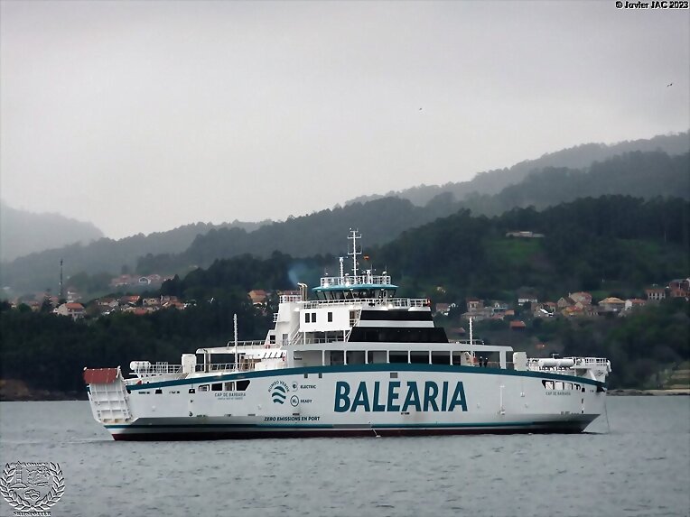 Primera salida  ferri Armón Vigo V138”