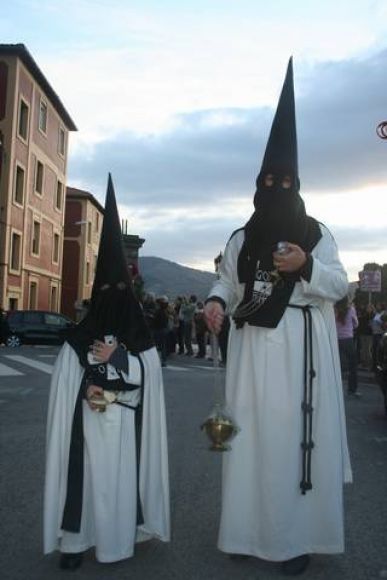 COFRADES DE LA HDAD. DE BEGOÑA