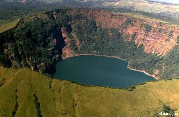 Laguna en volcan
