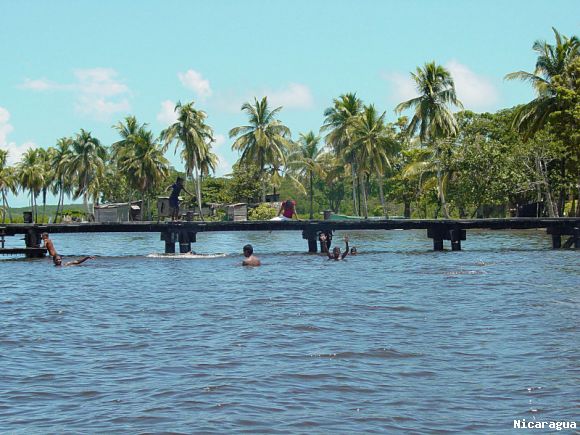 Laguna_Karata