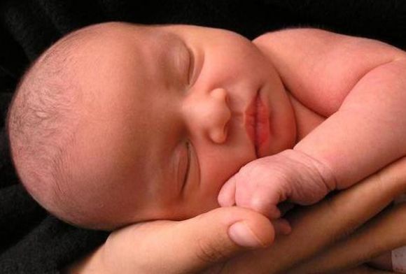 BEBE DORMIDO...