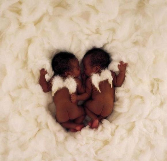BEBES ANGELITOS GEMELOS...
