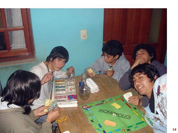 <<<<<<<<<<<<<jugando al monopolio>>>>>>>>>>>>>