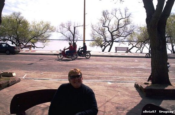 Al fondo el Rio Uruguay, Fray Bentos