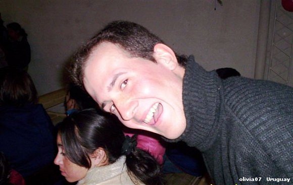 mi hijo sonriendo a la càmara