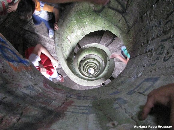 interior de la cruz del cerro Pan de AZUCAR