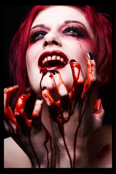 blood!!!!!!!!!!! xD