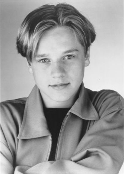 DEVON SAWA