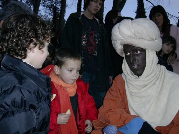 con uno del rey negro